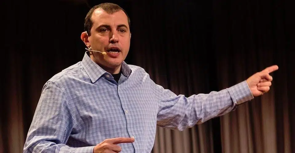 Andreas M. Antonopoulos - Top 17 Bitcoin Experts You Can Rely On
