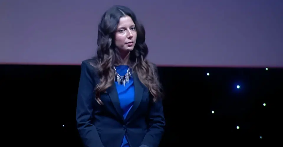 Dr. Helen Papagiannis - Best 20 Augmented Reality Experts