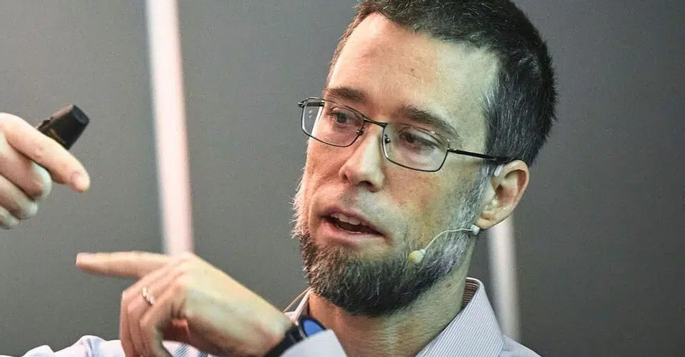 Jason Turner - Hire 15 Experienced C++ Developers